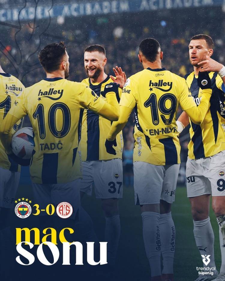 赛事分析关键时刻拉齐奥远射贴柱——足总杯节点到来，更衣室稳定，年轻球员得到机会的简单介绍